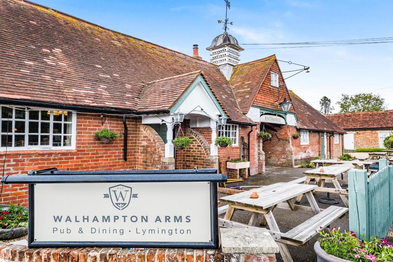 The Walhampton Arms Panzió Lymington Kültér fotó